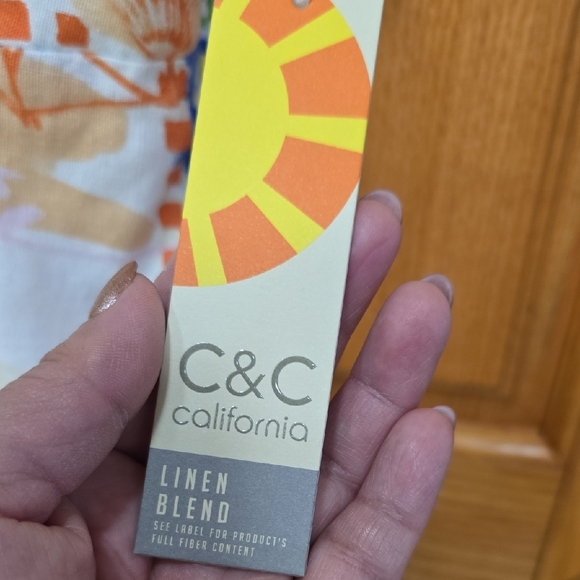 C&C California White Dress with Blue and Green Beach Patterns, XL, NWT - Picture 3 of 16